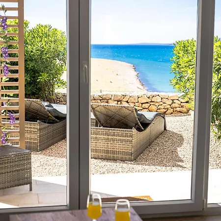 Blauer Horizont 포블랴나