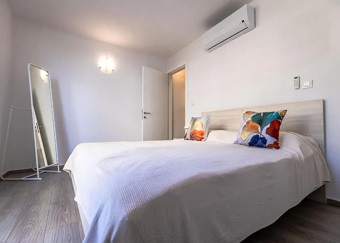 Blauer Horizont Appartement Povljana